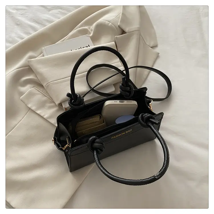 Retro Women's Handbags 2025 Brown White Black — feature 29