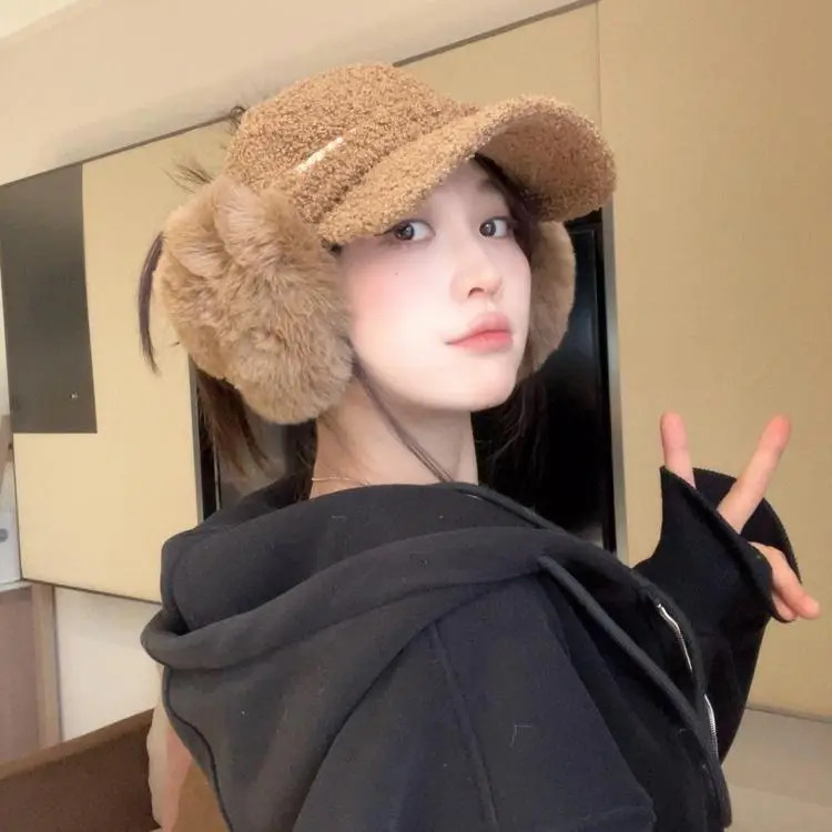 Women's 2025 Duckbill Cap with Detachable Plush Earmuffs