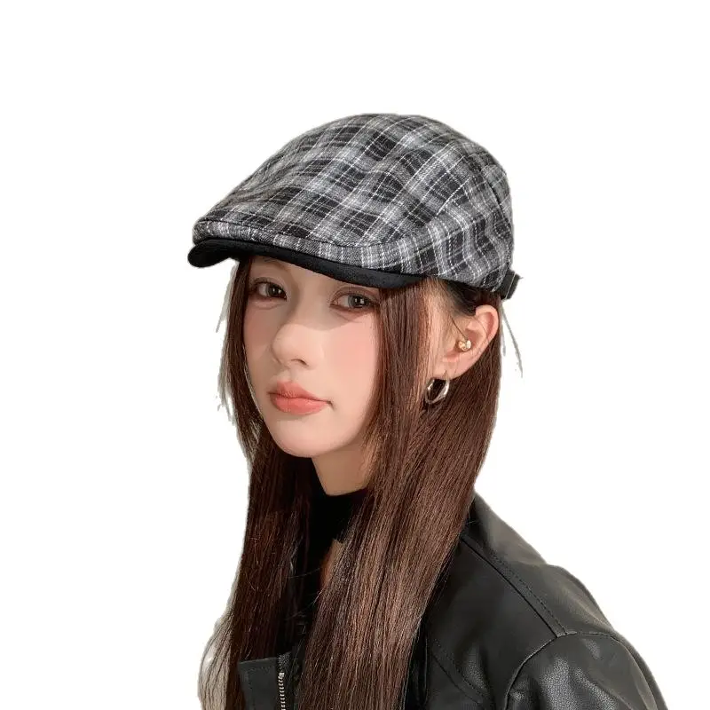 Japanese Retro Plaid Newsboy Cap for Women - Image 9