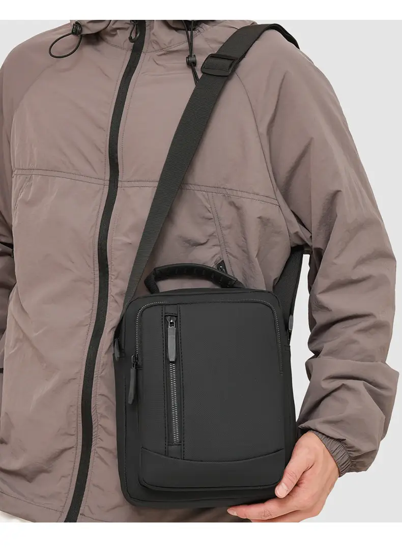 Men's Large Capacity Crossbody Bag Black Nylon Business Trip Commute — feature 18