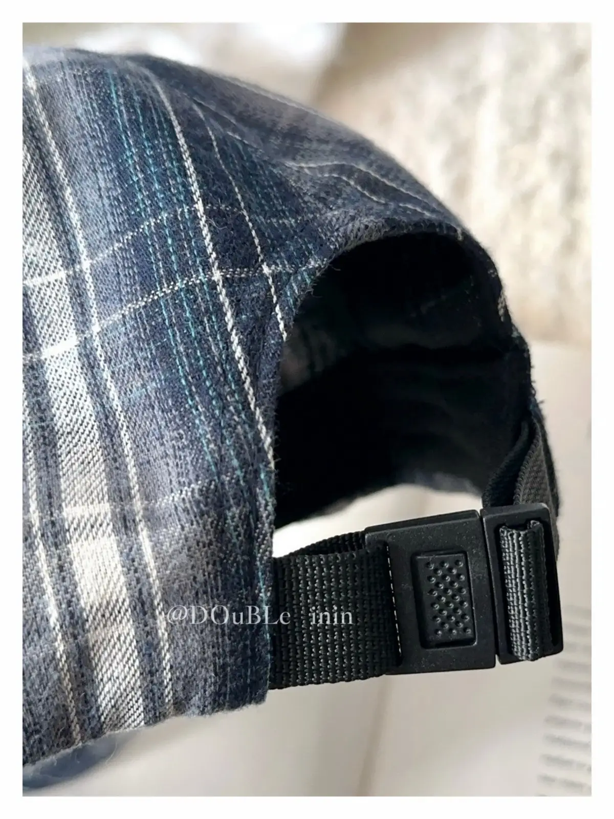 Women Plaid Wide Brim Cap Small — feature 1
