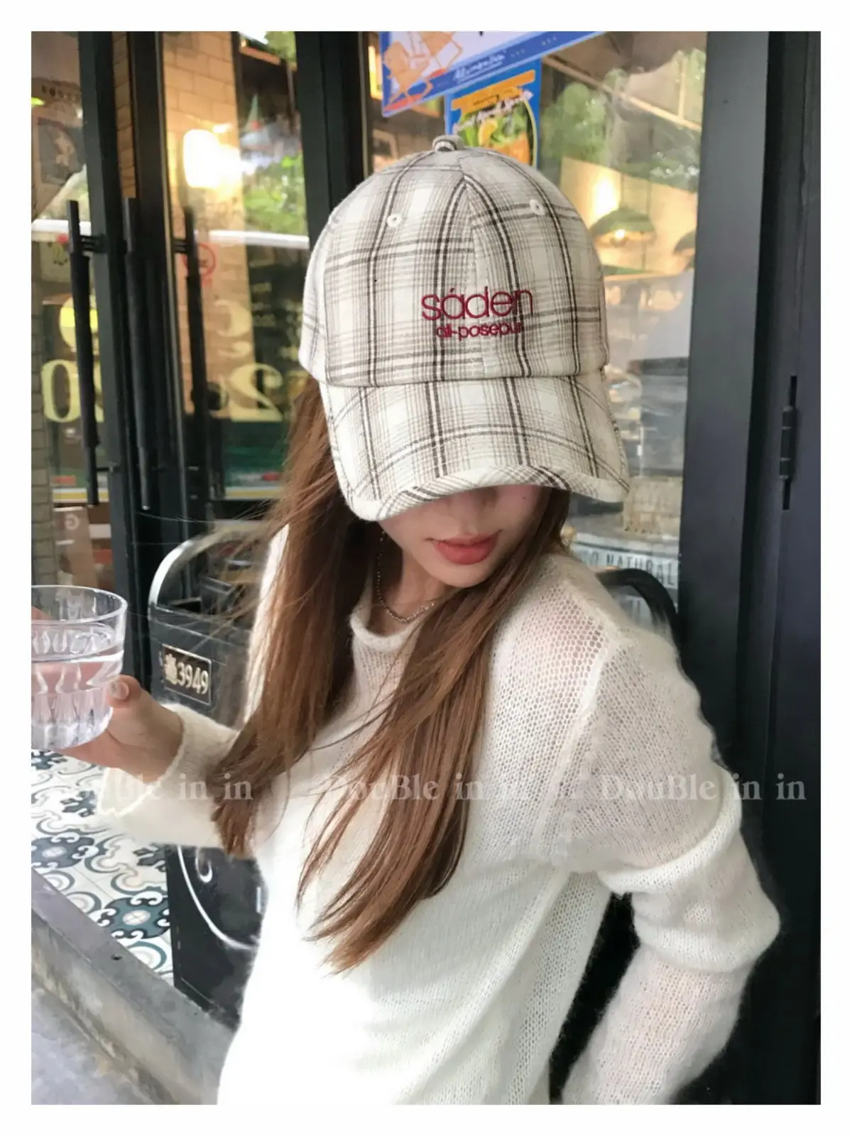 Women Plaid Wide Brim Cap Small — feature 14