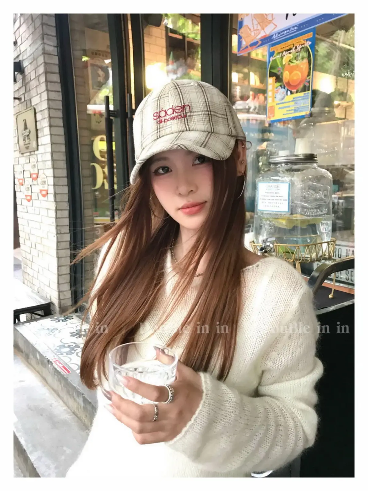 Women Plaid Wide Brim Cap Small — feature 20