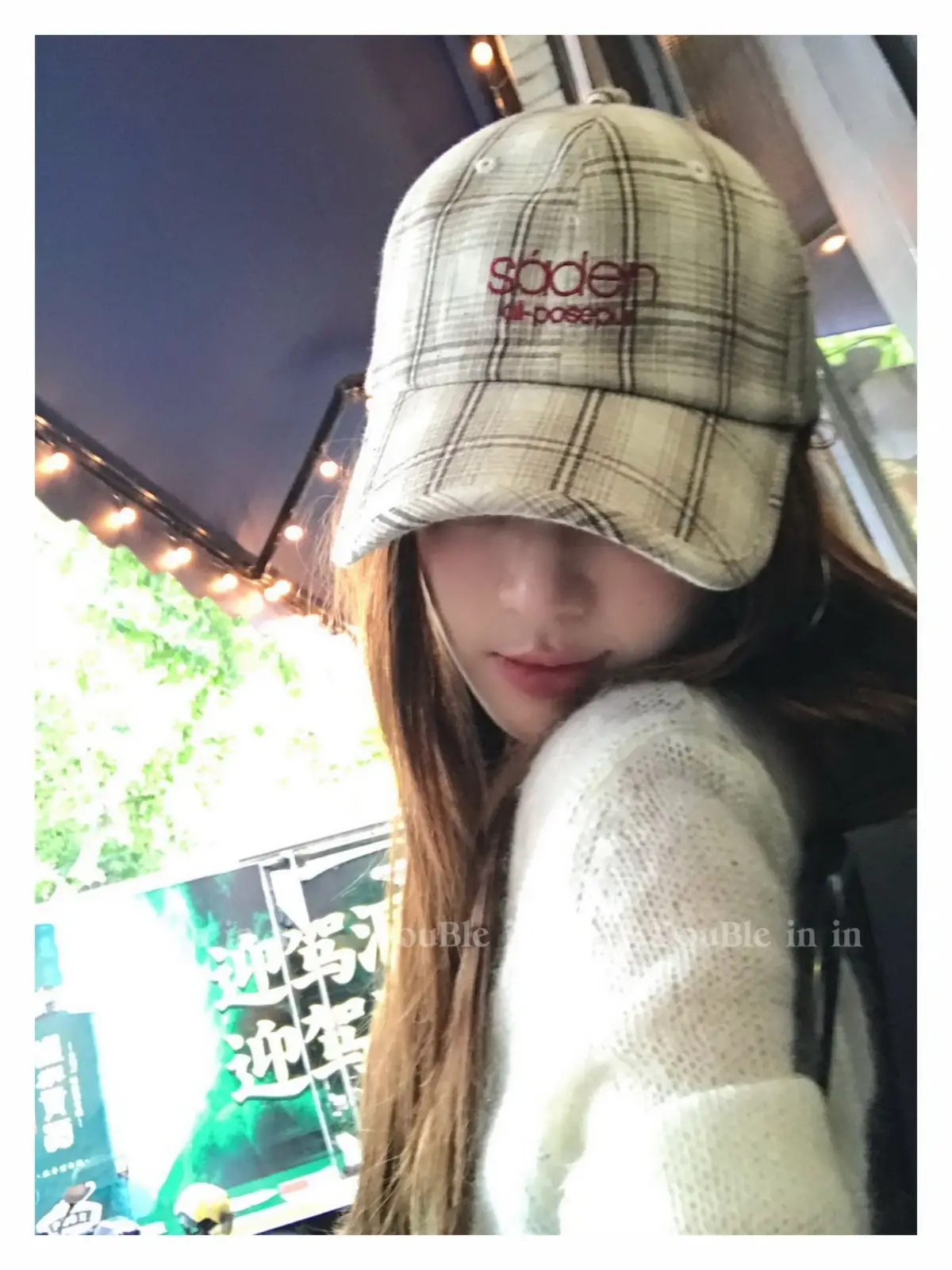 Women Plaid Wide Brim Cap Small — feature 5