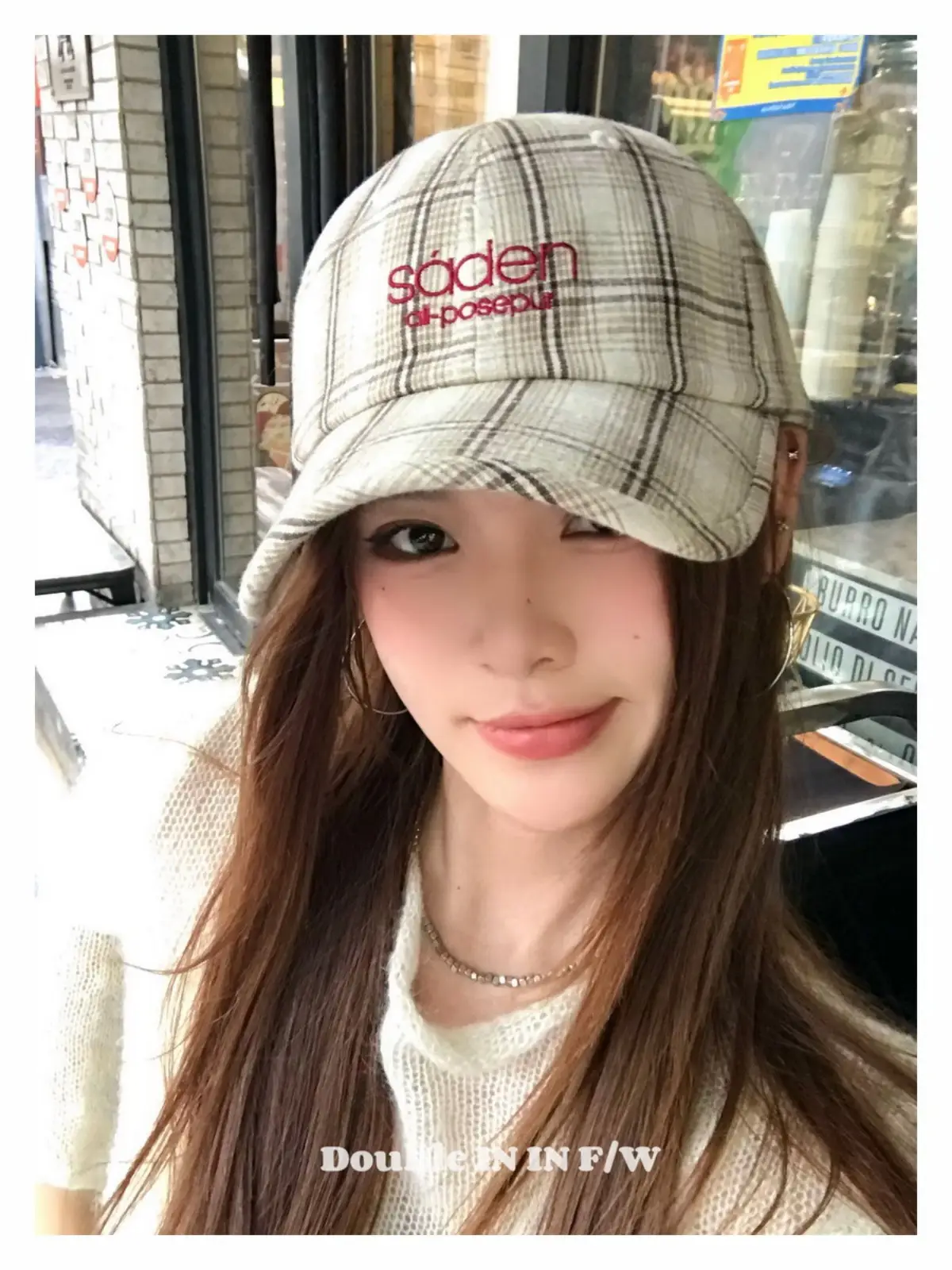 Women Plaid Wide Brim Cap Small — feature 6