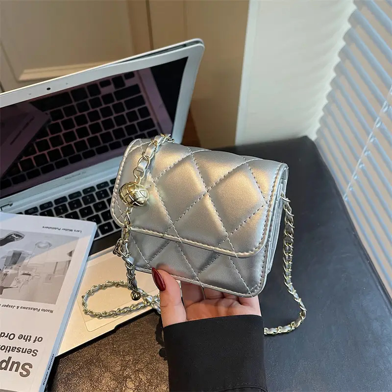 Red Quilted Chain Crossbody Bag for Women - Image 7
