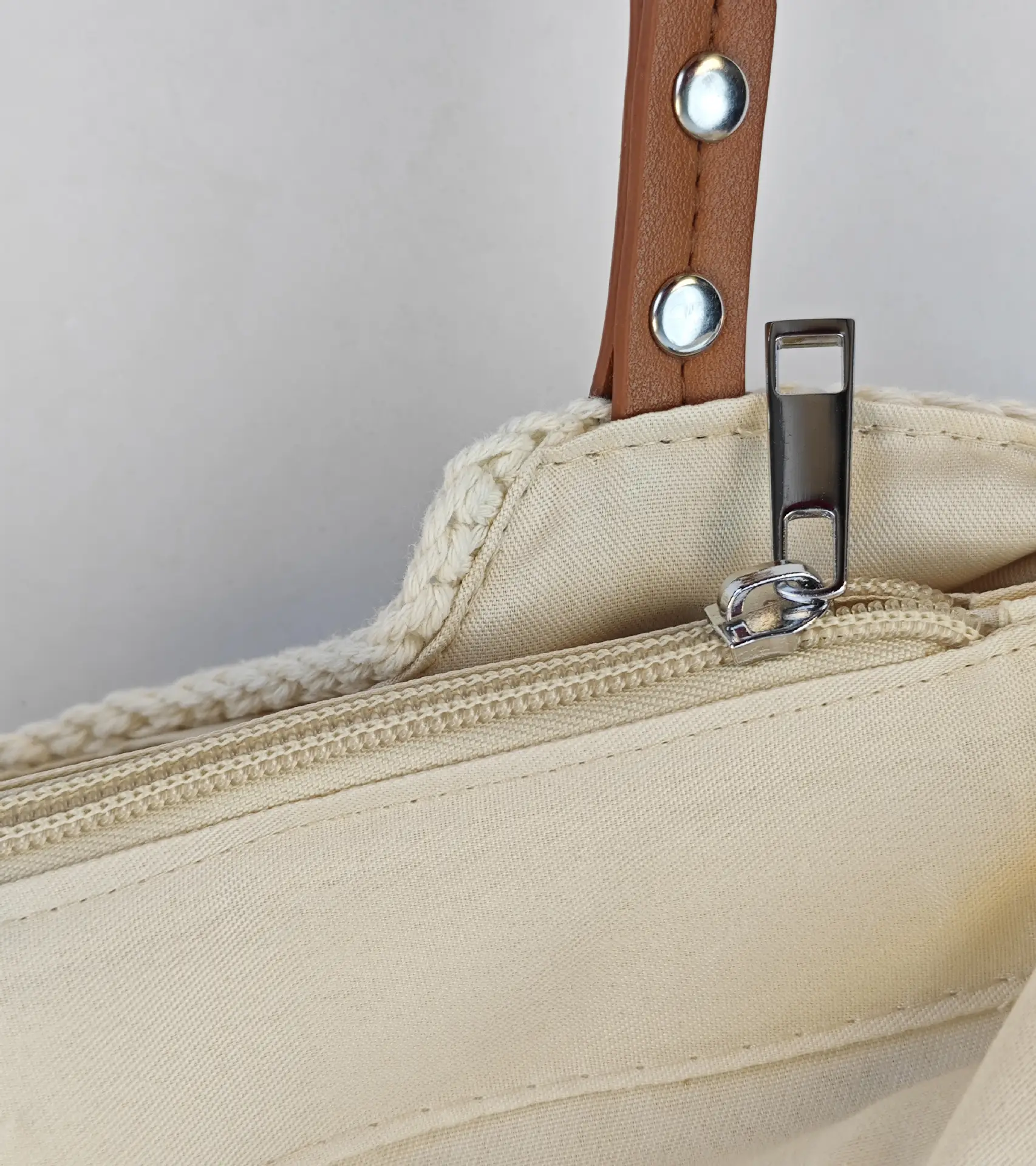 Cross-Border Hollow Artistic Handwoven Beach Bag — feature 14