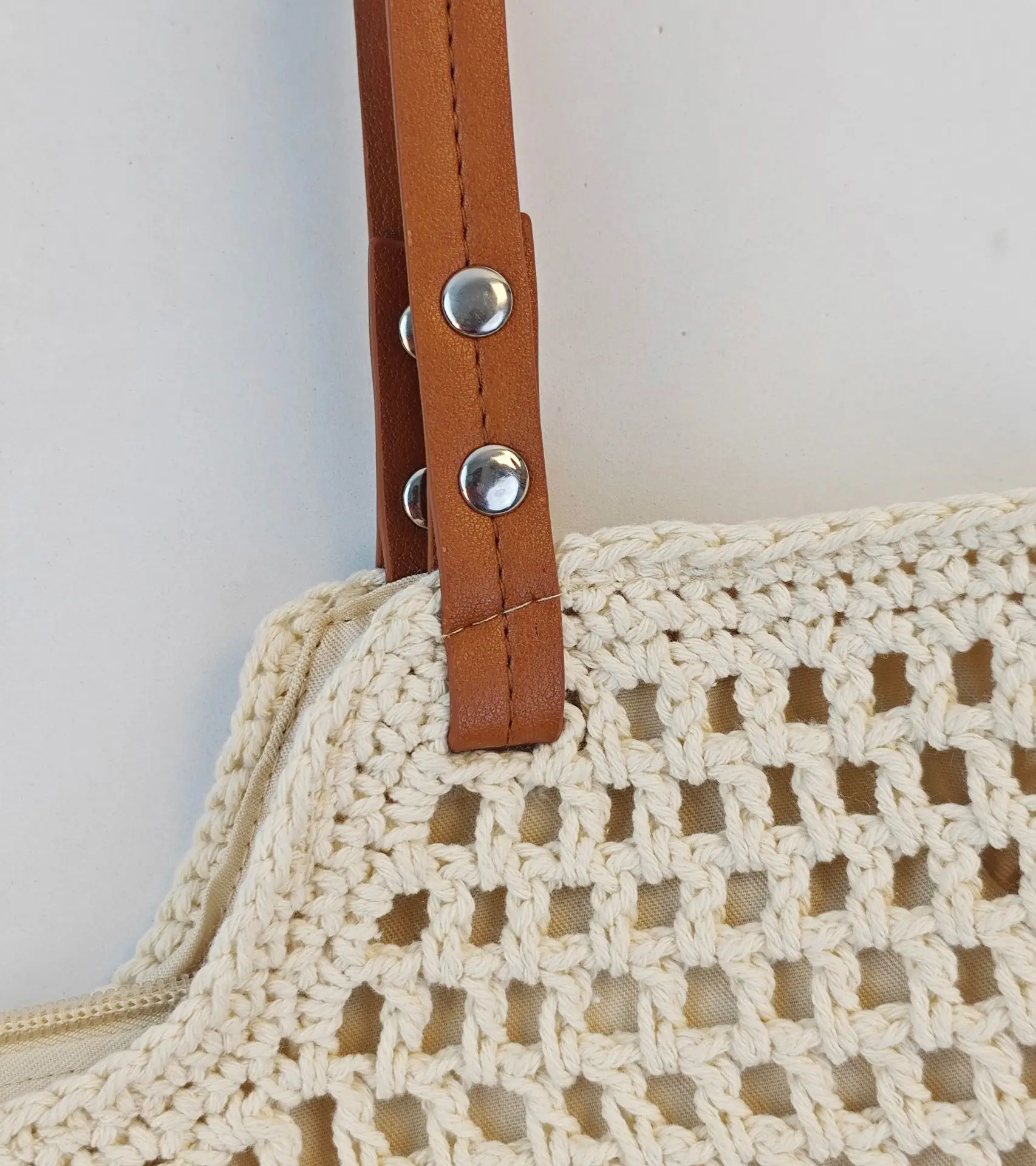 Cross-Border Hollow Artistic Handwoven Beach Bag — feature 9