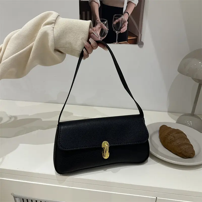 Black Peptide Leather Shoulder Bag for Women Autumn 2025 - Image 7