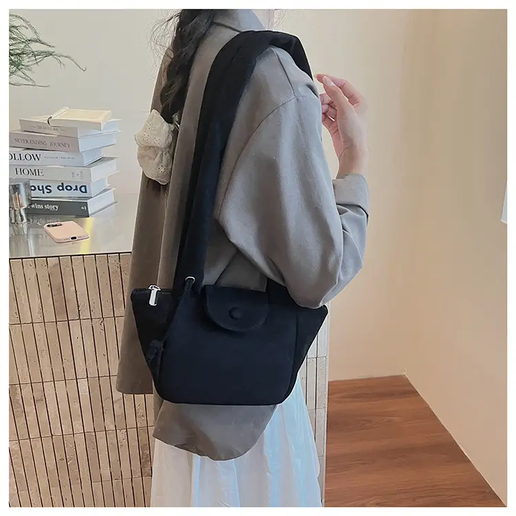 Frosted Crossbody Bag Women Autumn Winter 2025 — feature 26