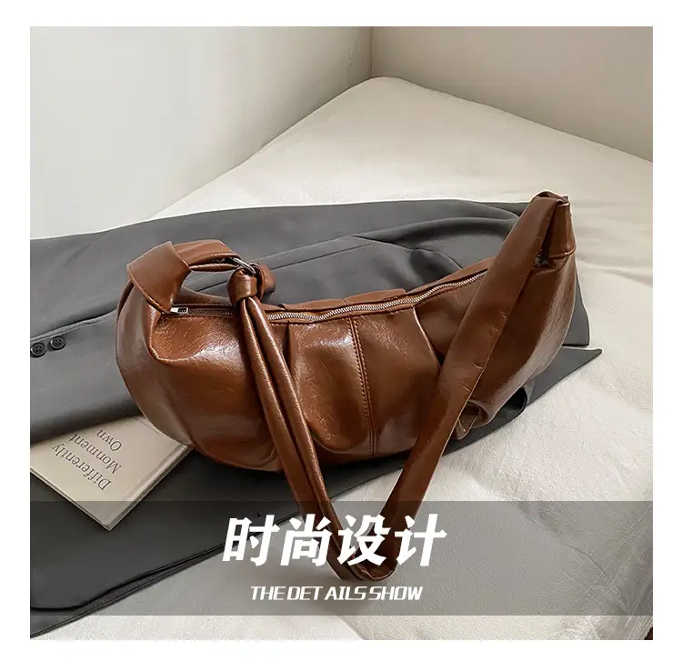 Retro Red Leather Shoulder Bag for Women 2025 — feature 8