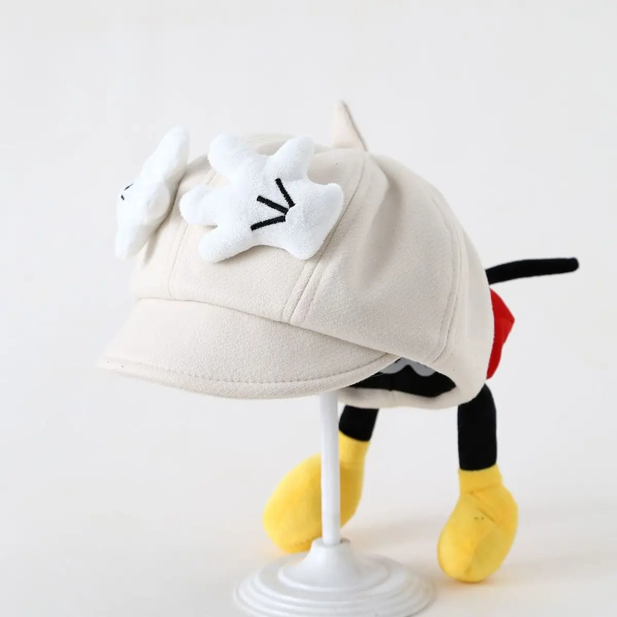 Girls Cute Bee Hat Winter Warm Peaked Cap — feature 4