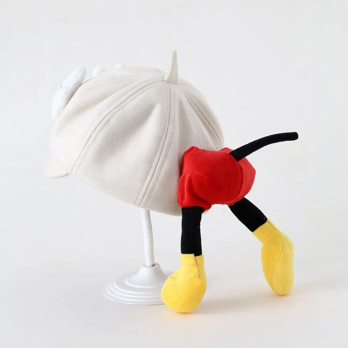 Girls Cute Bee Hat Winter Warm Peaked Cap — feature 5