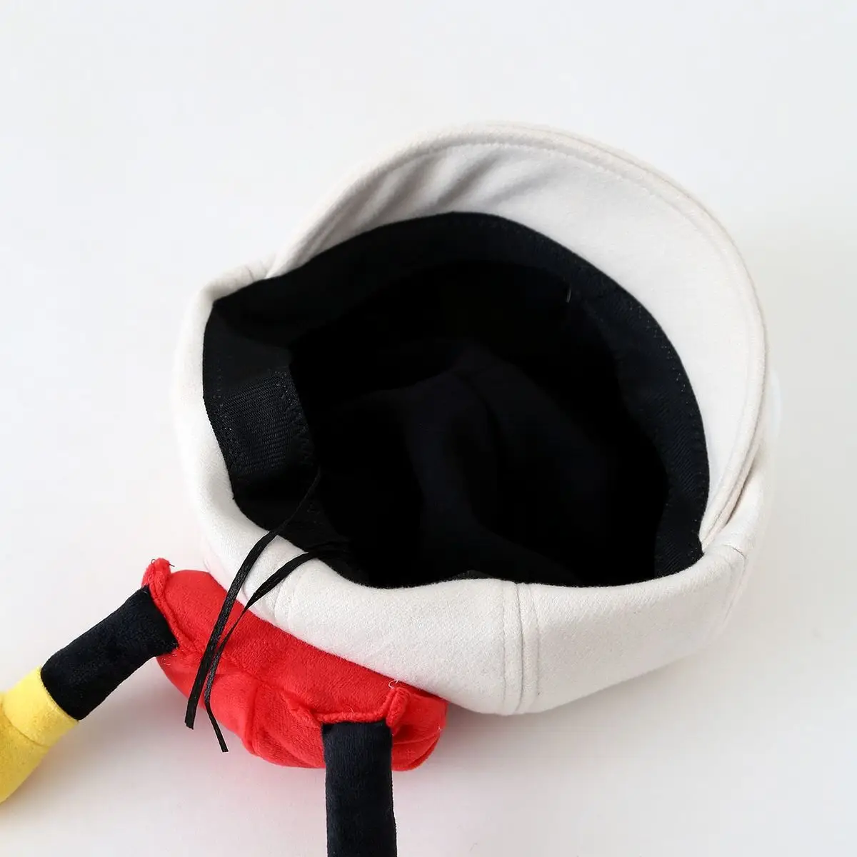 Girls Cute Bee Hat Winter Warm Peaked Cap — feature 6