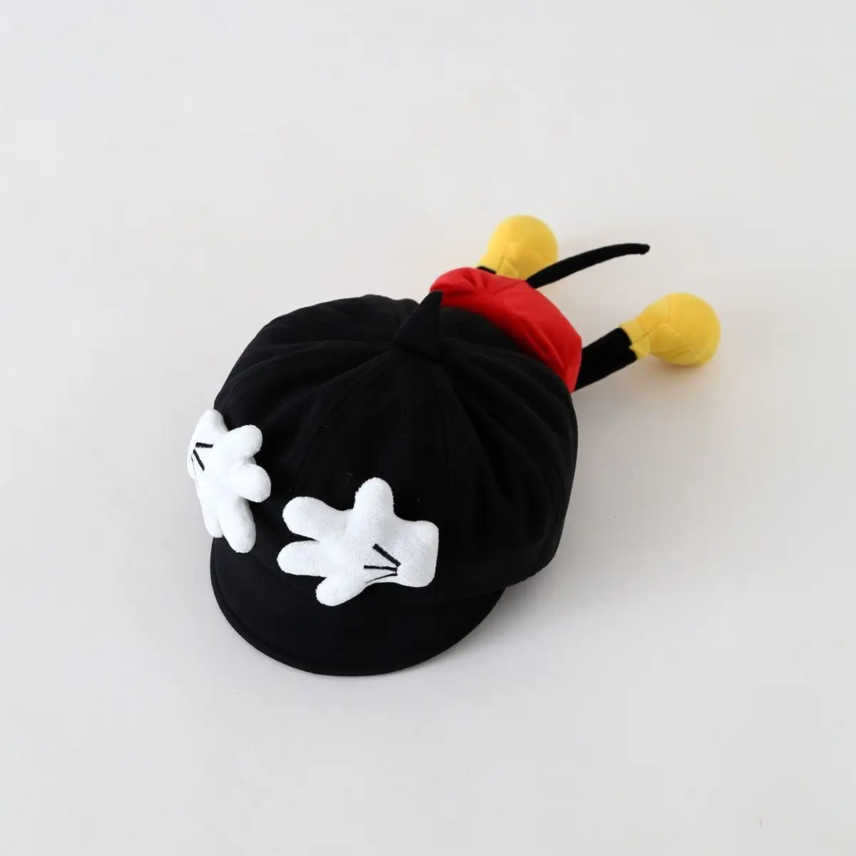 Girls Cute Bee Hat Winter Warm Peaked Cap — feature 7