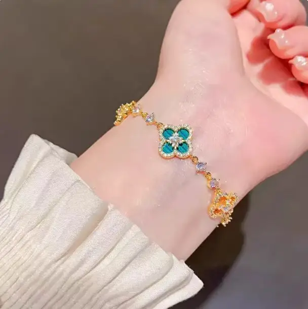 Lucky Clover Bracelet for Women with Pearl & Gold Silver