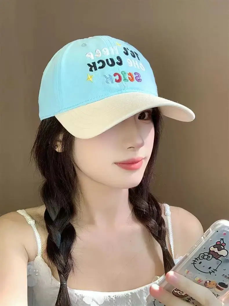 Sweet Embroidered Letter Baseball Cap for Women — feature 3