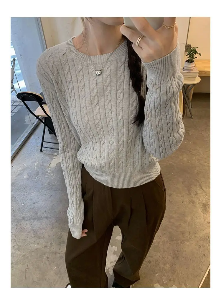 Twist Knit Pullover Sweater with a High-End Feel, Women's 2026 New Autumn and Winter Slim-Fit Short Top — feature 6