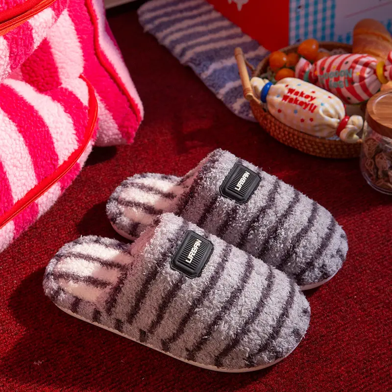 Winter Thickeneded Woolen Cotton Slippers for Women's Home Non-Slip Warm Flip-Flops Indoor and Outdoor Soft-Soled Couple Cotton Slippers - Image 5