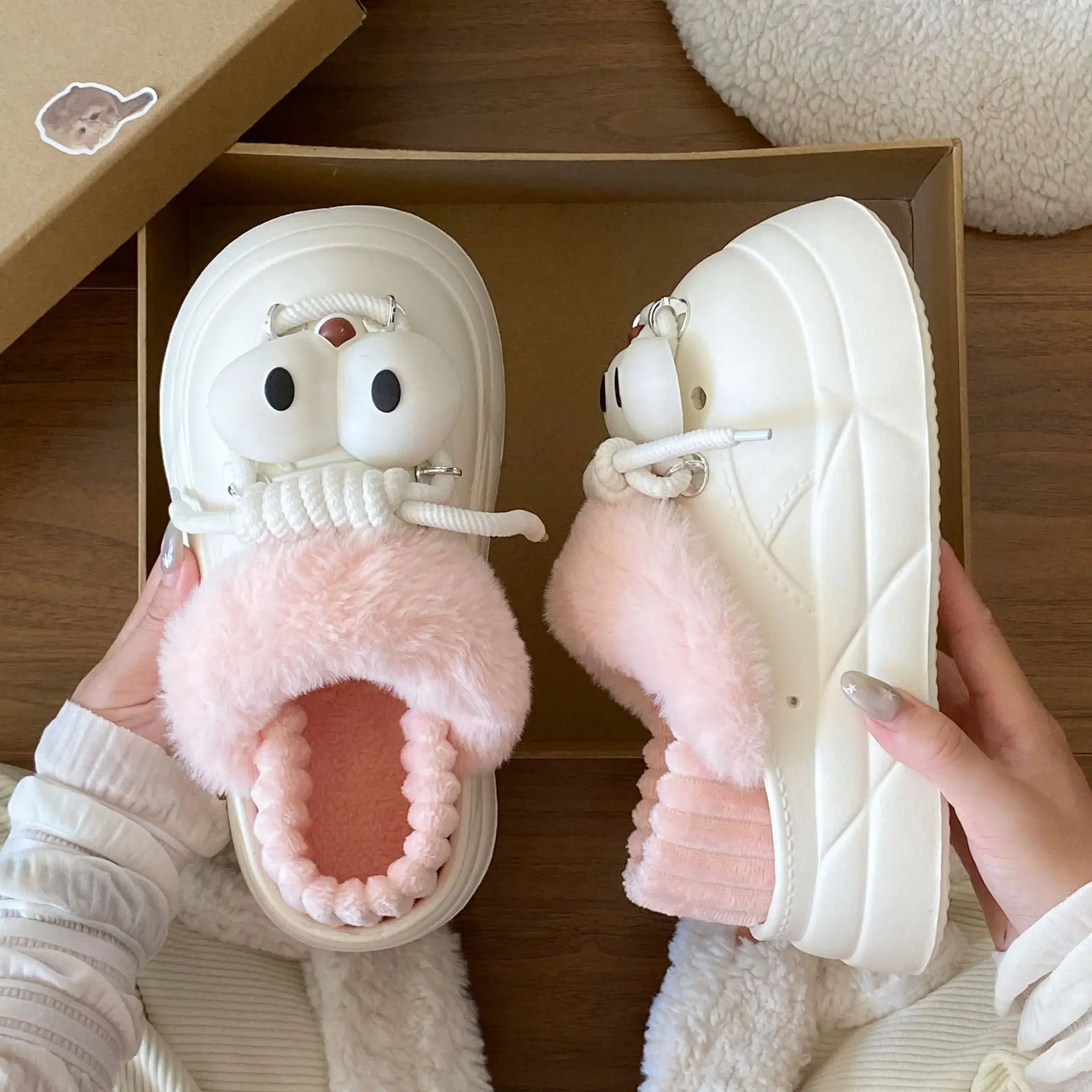 2025 Warm Winter Slippers Black with Faux Fur Lining