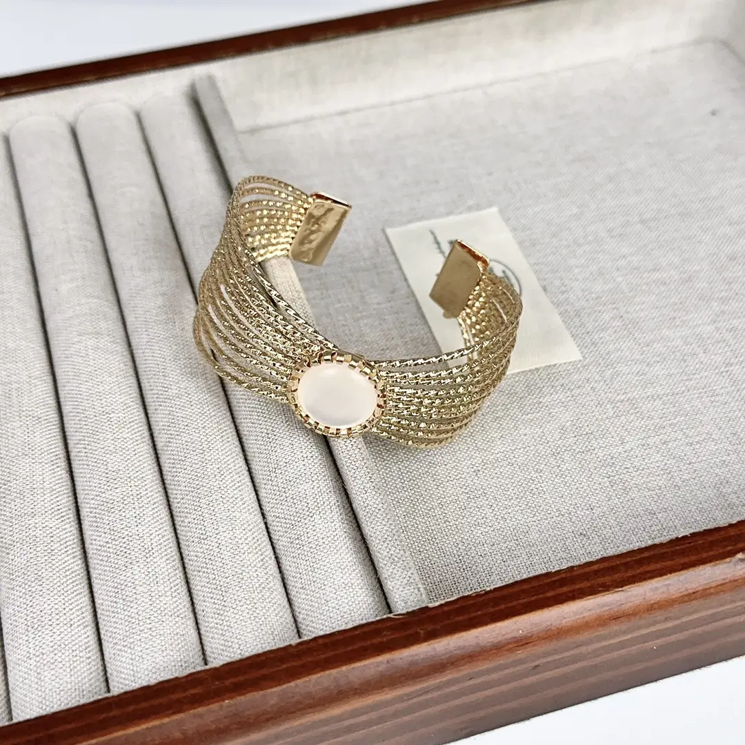 Multi-Layer Hollow Open Bracelet European and American Metal Style Fashionable Arm Ring Niche Commuter New Bracelet Bracelet for Women — feature 4