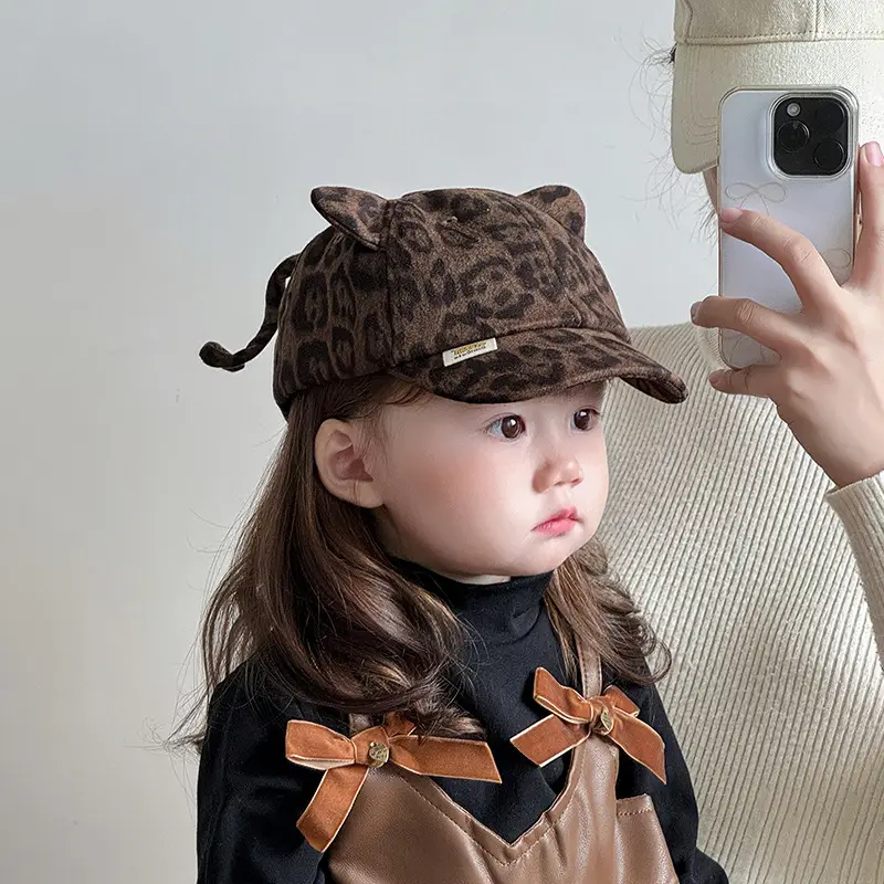 Baby Leopard Print Peaked Cap for Girls Winter — feature 2