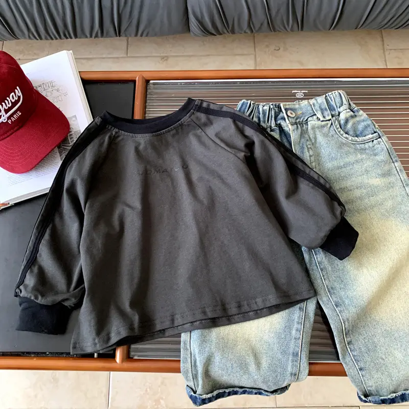 Boys Round Neck Sweatshirt Spring Autumn 2025 — feature 2