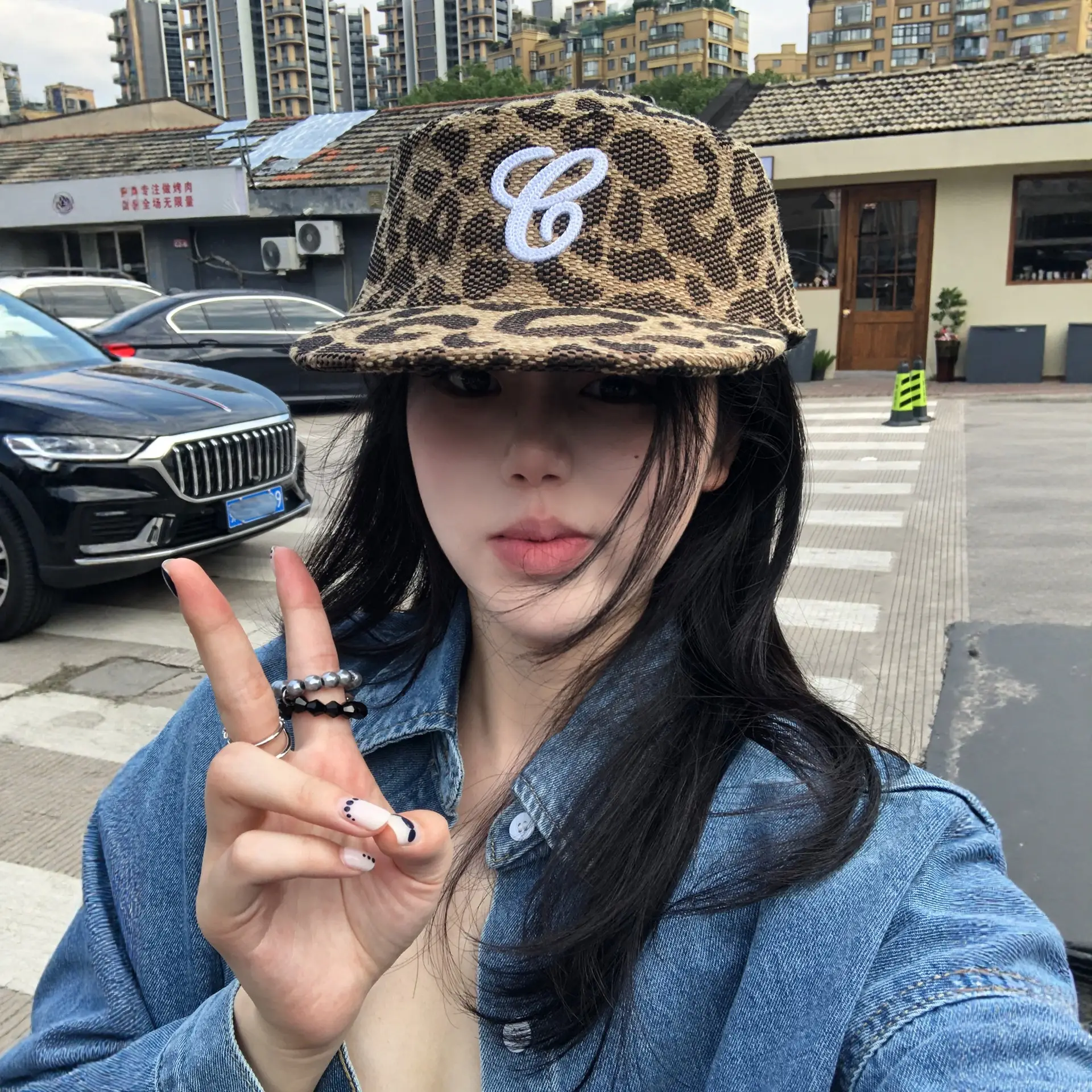Korean Style Leopard Print Flat Cap with Embroidered Logo - Image 6
