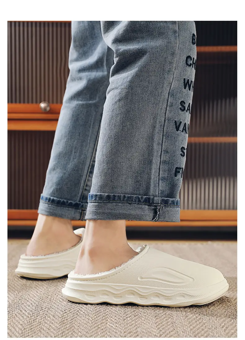 Cotton Slippers for Men in Winter Indoor Home Fleece-Lined Warm Outer Wear Waterproof Non-Slip Cotton Shoes Large Size Slippers — feature 6