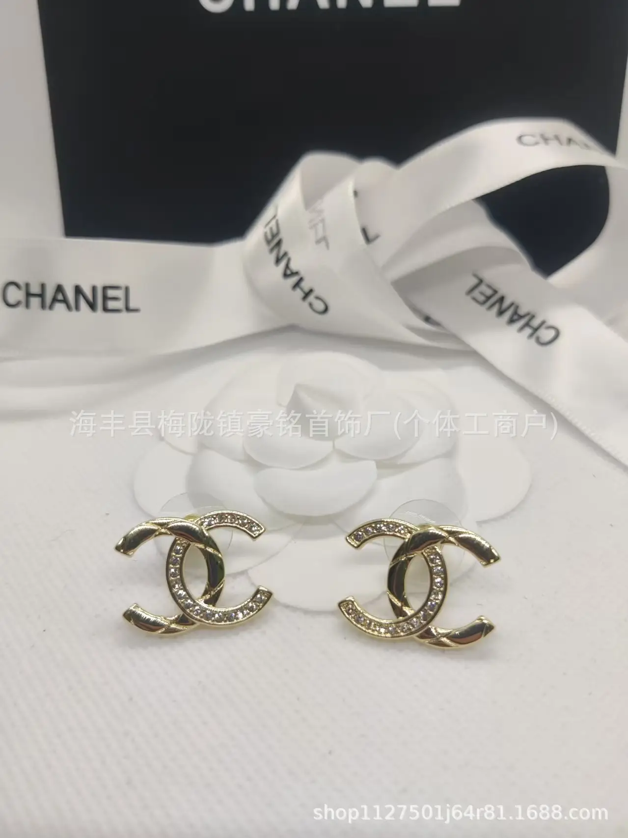 Pearl Pentagram Earrings High Quality Small - Image 13