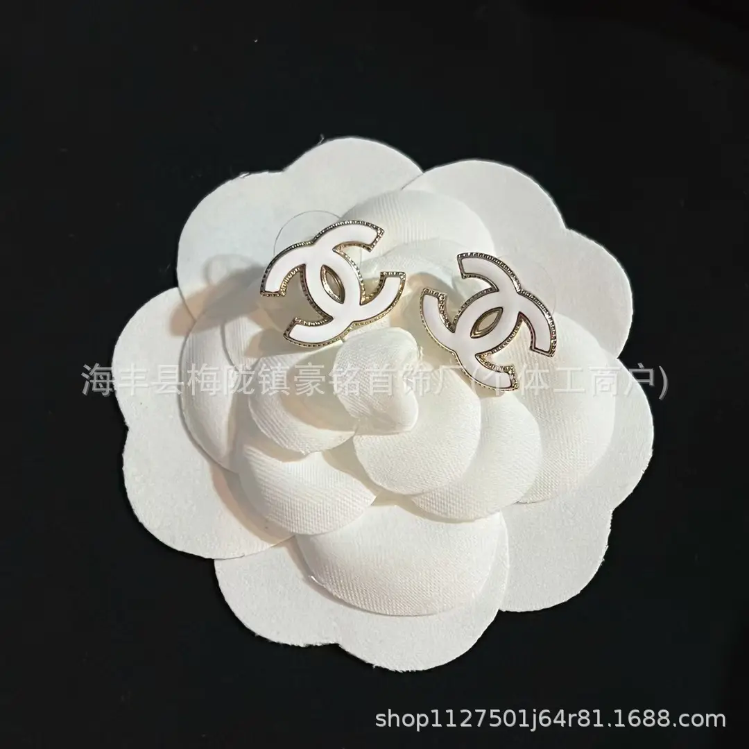 Pearl Pentagram Earrings High Quality Small - Image 43