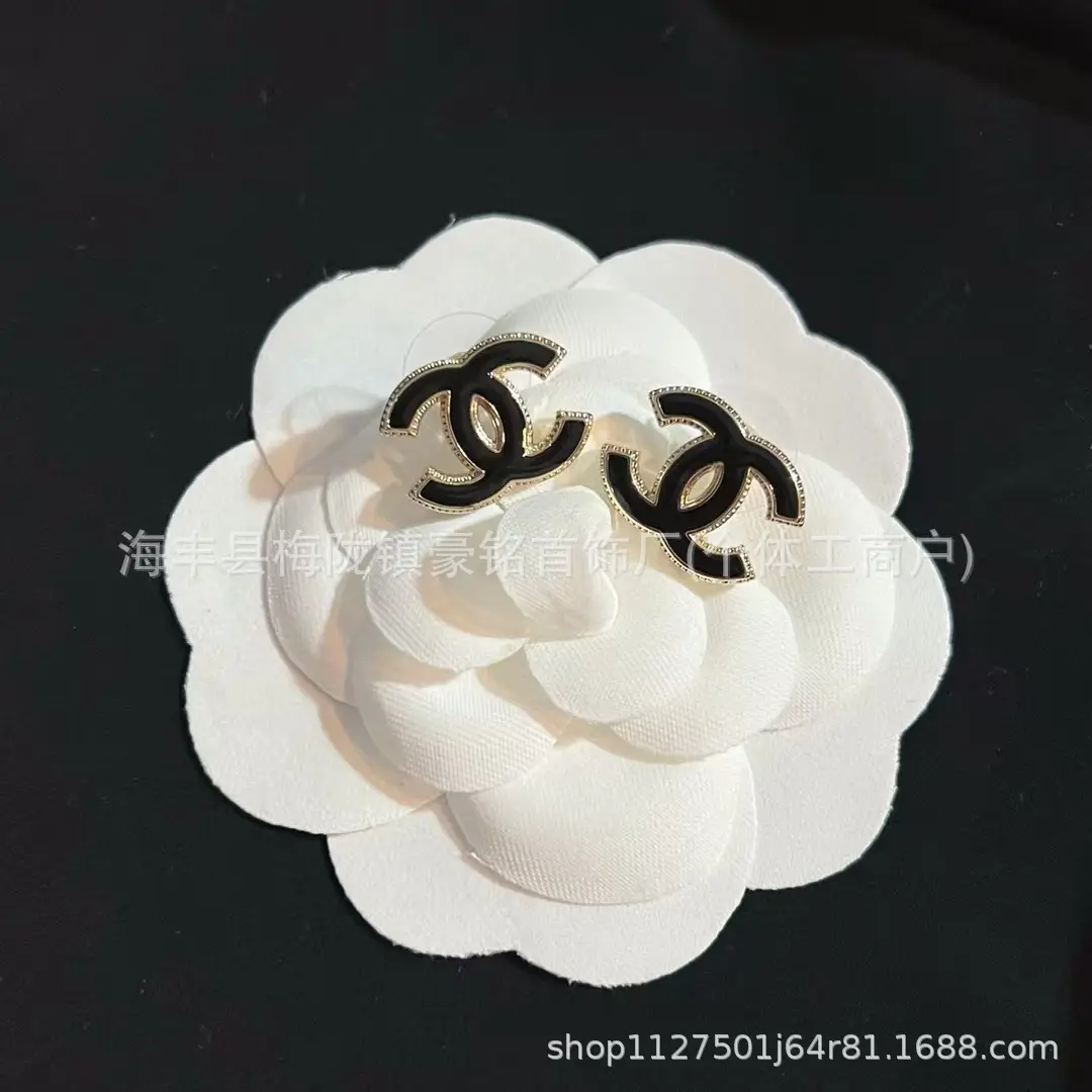 Pearl Pentagram Earrings High Quality Small - Image 44