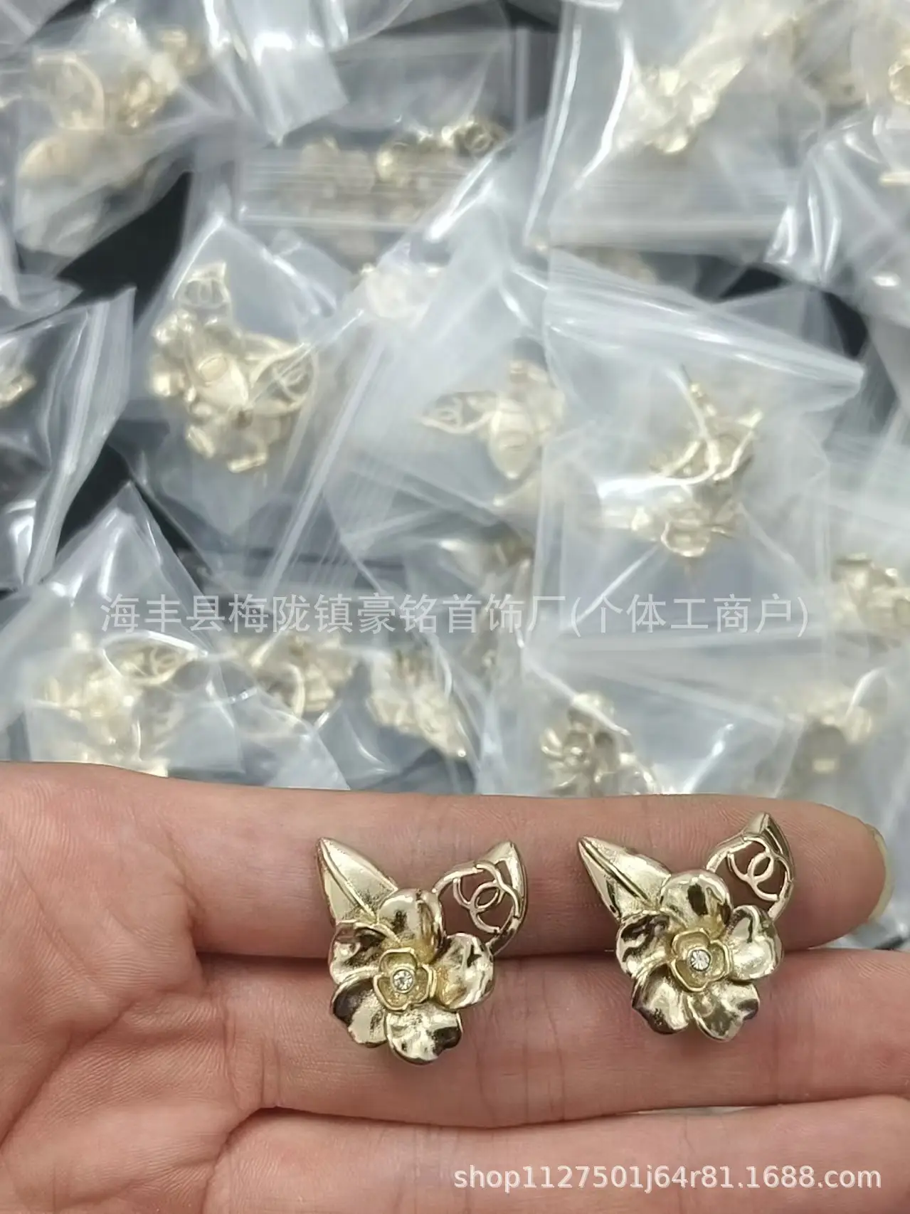 Pearl Pentagram Earrings High Quality Small - Image 79