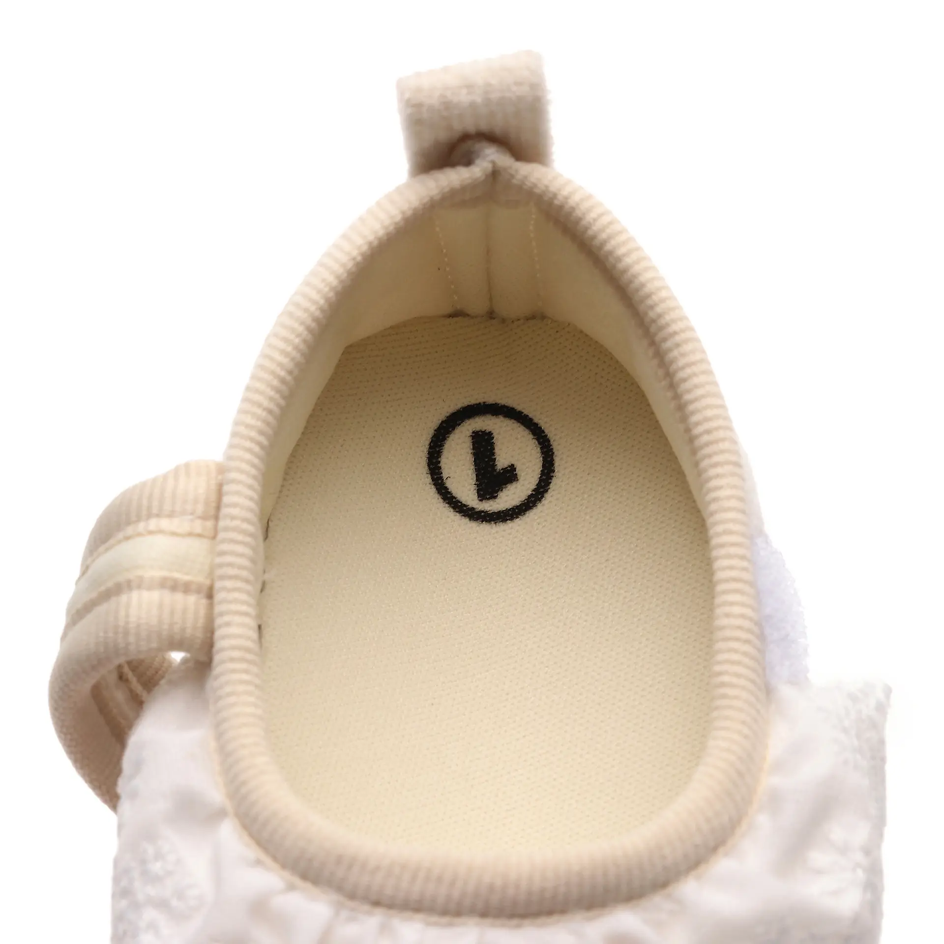 Soft-Soled Lace Baby Shoes for Girls 0-3-6M — feature 11