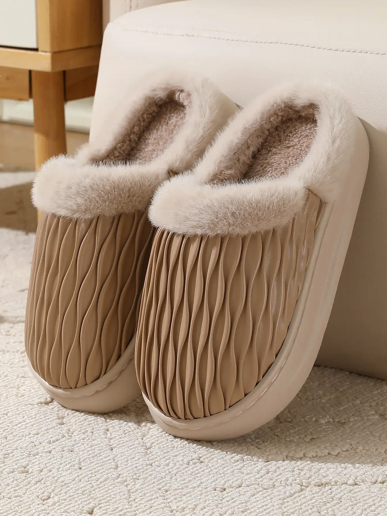 Women's Plush Warm Slippers for Winter Autumn - Image 2