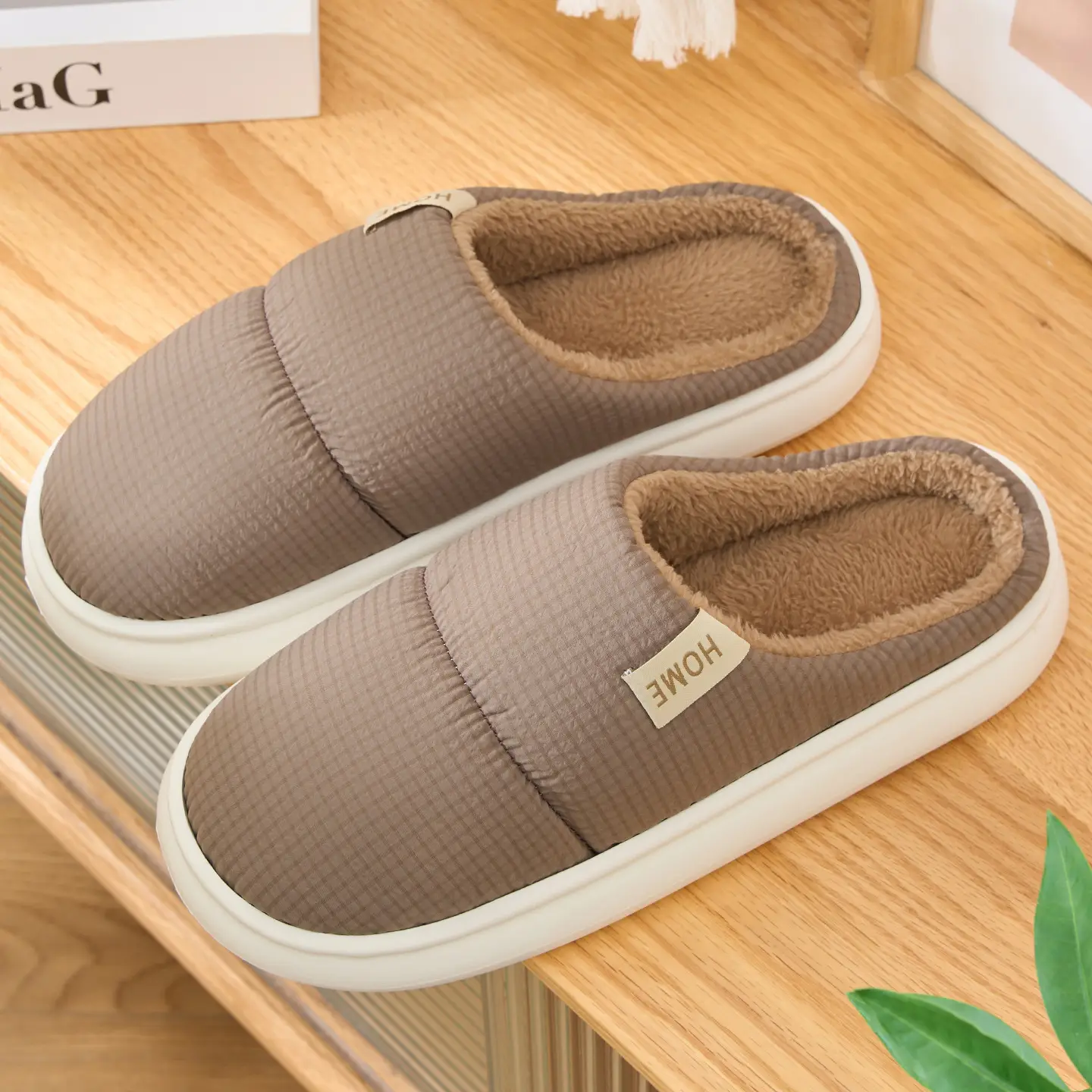 Waterproof Cotton Slippers for Men, Warm Thick-Soled Indoor Use