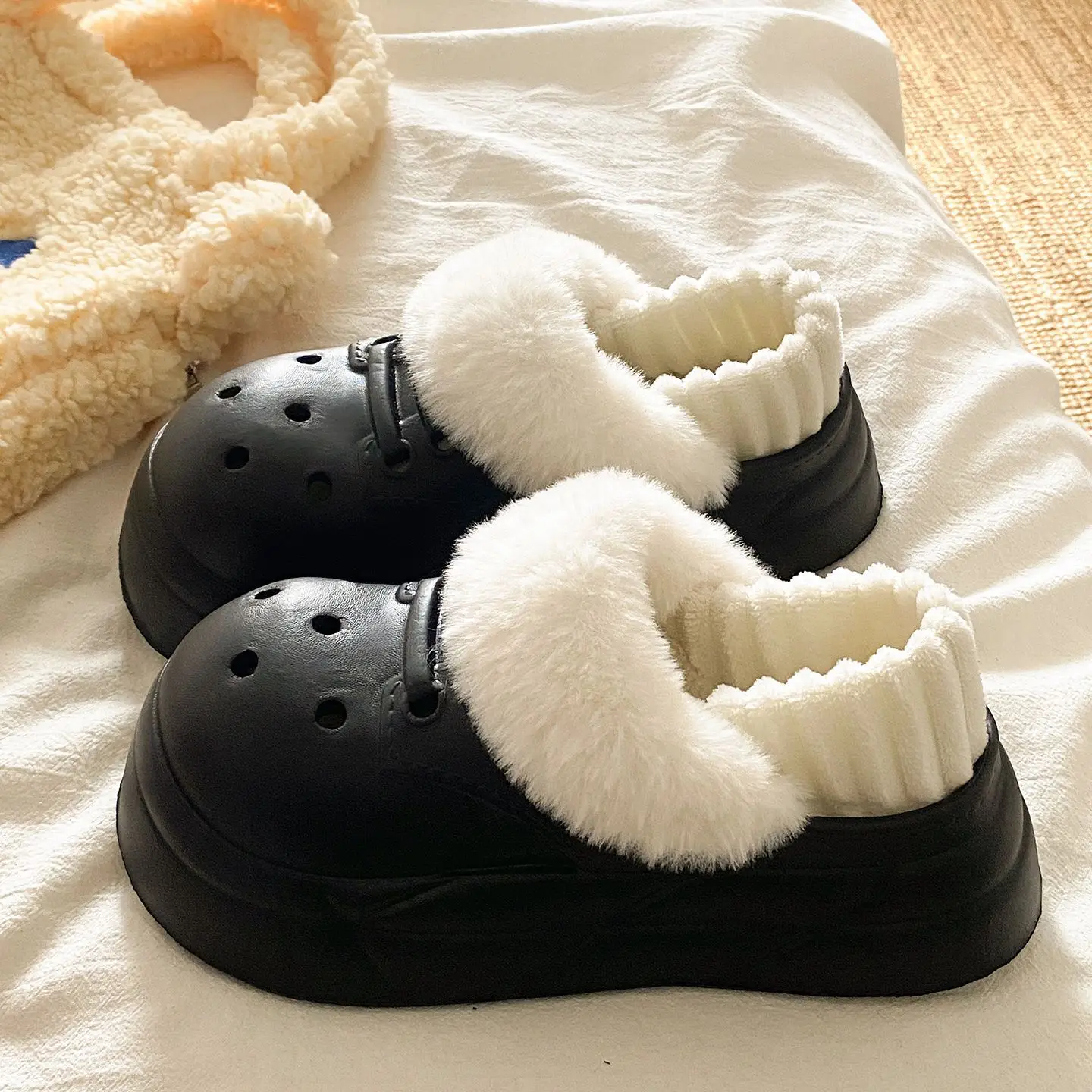 Winter Warm Silent Dog EVA Sneakers Women - Image 2
