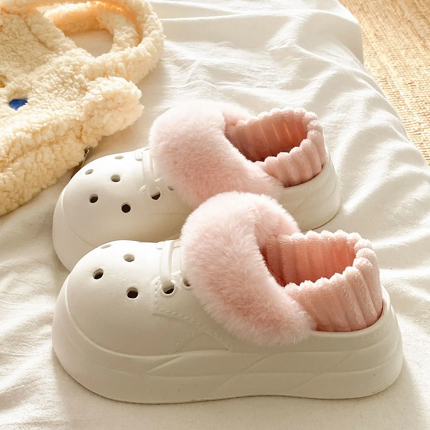 Winter Warm Silent Dog EVA Sneakers Women - Image 3