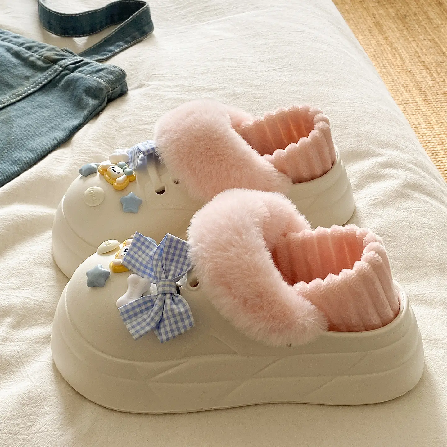 2025 Winter Warm Cotton Slippers Black with Faux Fur