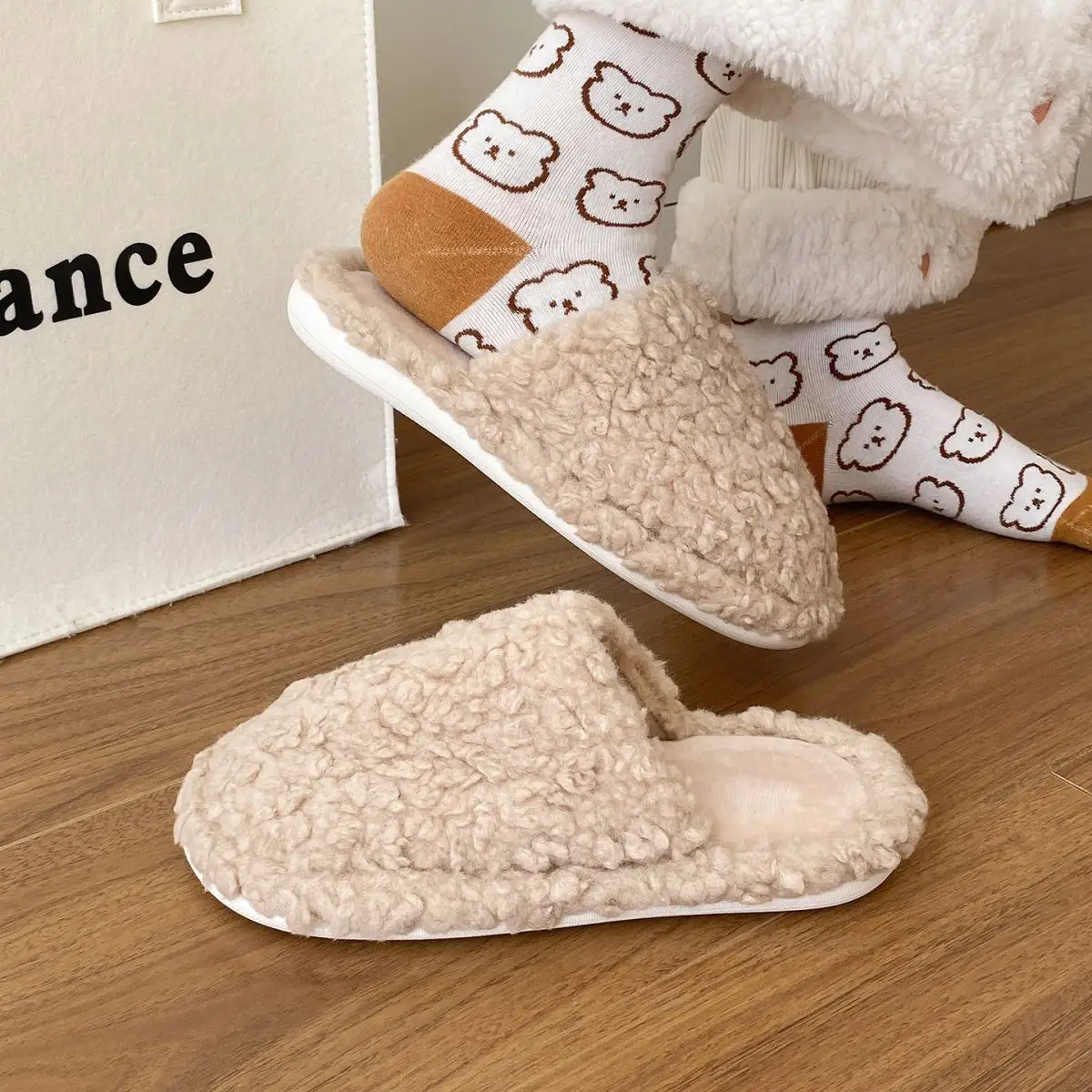 White Soft Slippers for Women Winter Casual Wear — feature 33