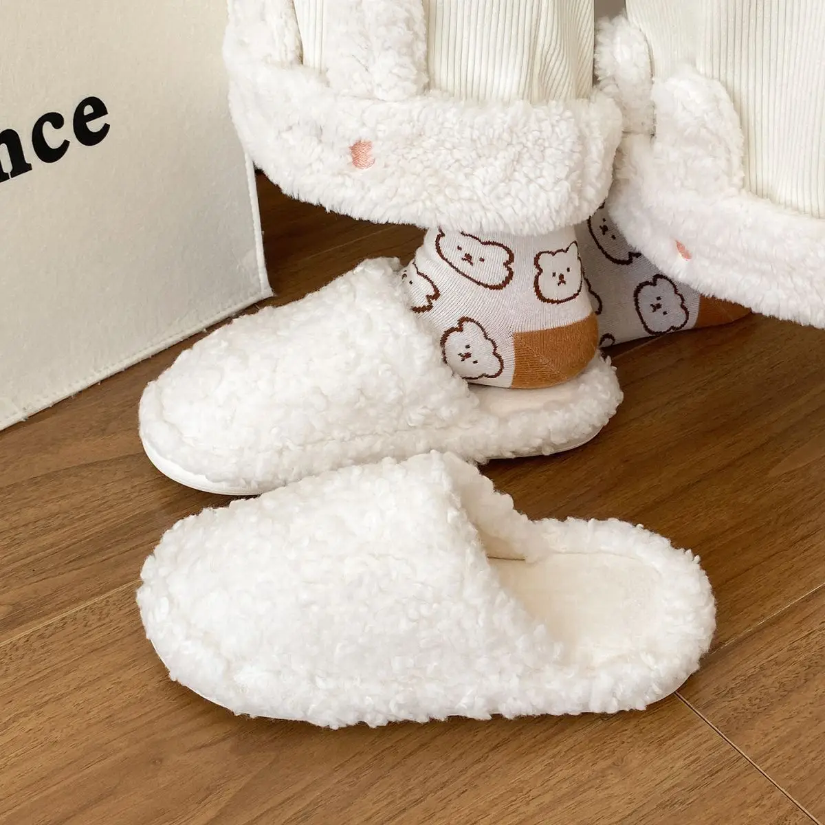 White Soft Slippers for Women Winter Casual Wear — feature 34