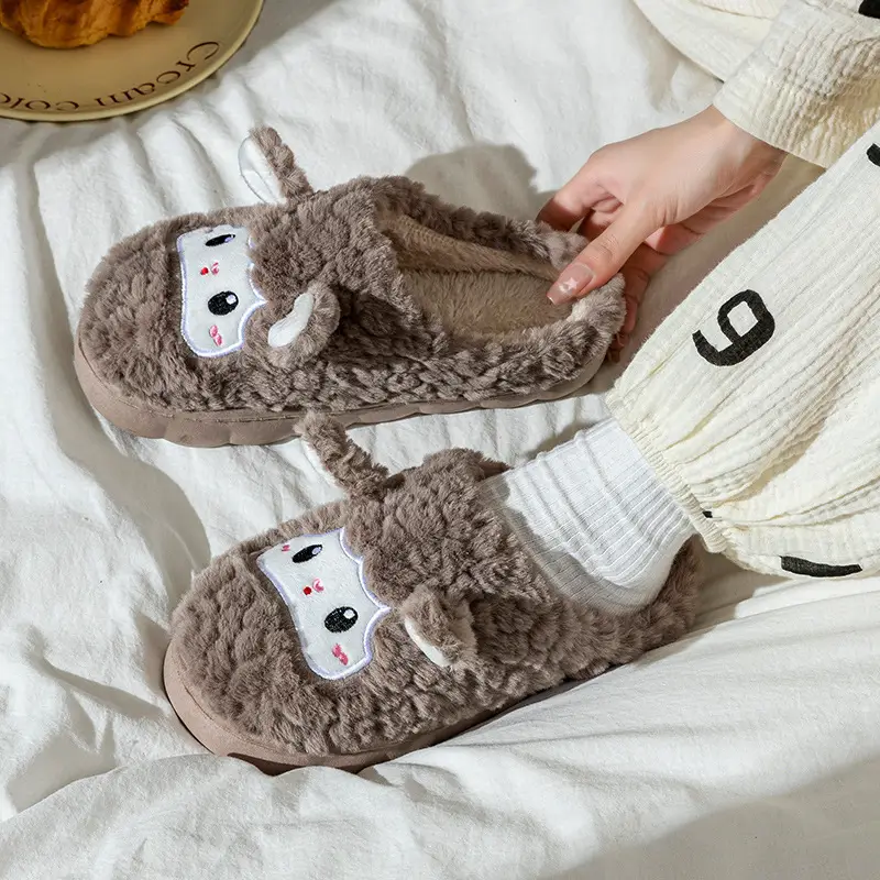 Cartoon Sheep Cotton Slippers for Indoor Home Use, Couple's Warm Plush Thick-Soled Slippers with a Stepping-On-Clouds Feel, Suitable for Autumn and Winter Postpartum Use
