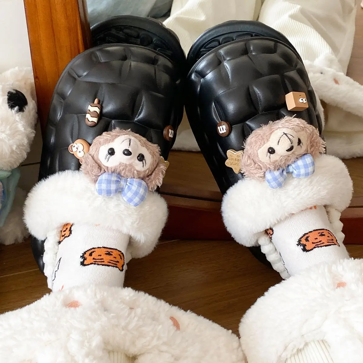 Cute Bear Lined Warm Cotton Slippers for Women — feature 32