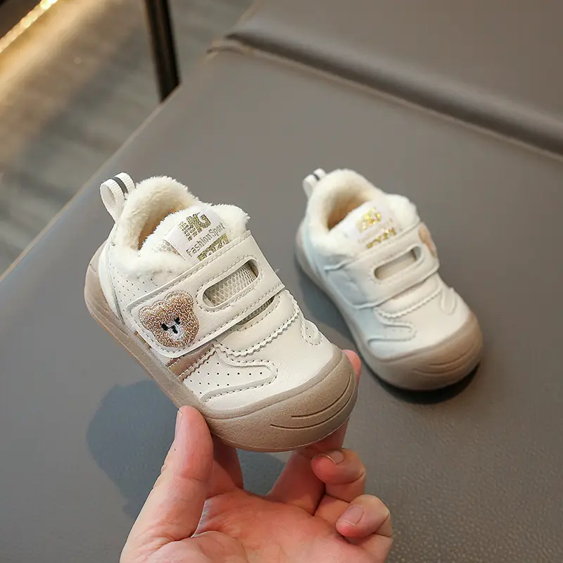 Baby Cotton Shoes Winter 0-1-2 and a Half Years Old Baby Soft-Soled Non-Slip Toddler Shoes Autumn and Winter Warm Fleece-Lined Shoes Leather Surface 3 - Image 6