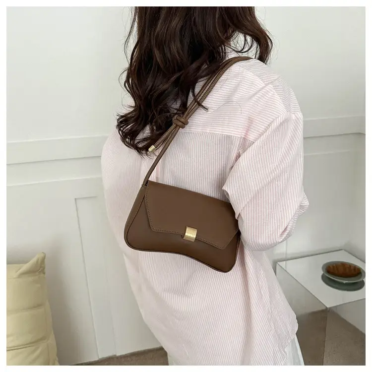 Black Personalized Shoulder Crossbody Bag for Women — feature 13