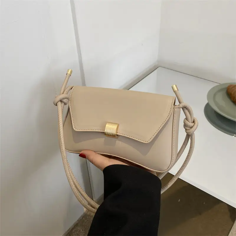 Black Personalized Shoulder Crossbody Bag for Women - Image 4
