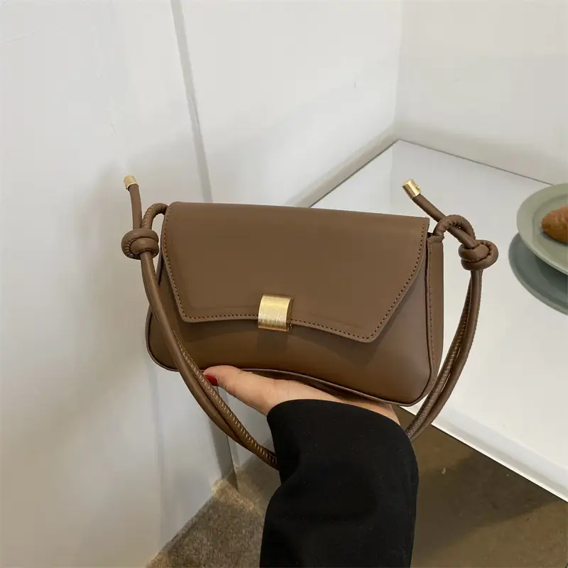 Black Personalized Shoulder Crossbody Bag for Women - Image 5