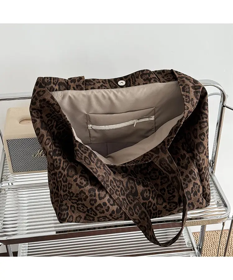 Leopard Print Canvas Shoulder Bag for Women Spring Summer — feature 4