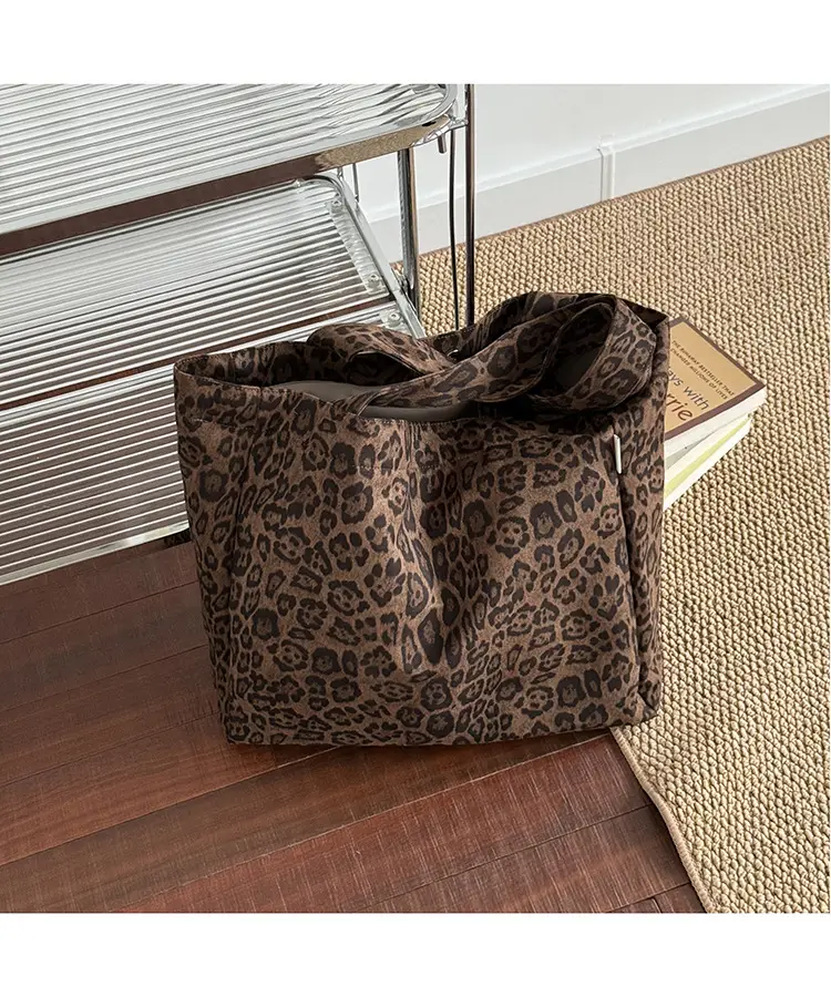 Leopard Print Canvas Shoulder Bag for Women Spring Summer — feature 5