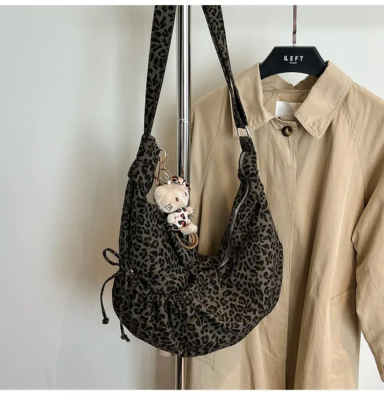 Retro Leopard Print Women's Tote Bag 2025 Spring New Commute — feature 17